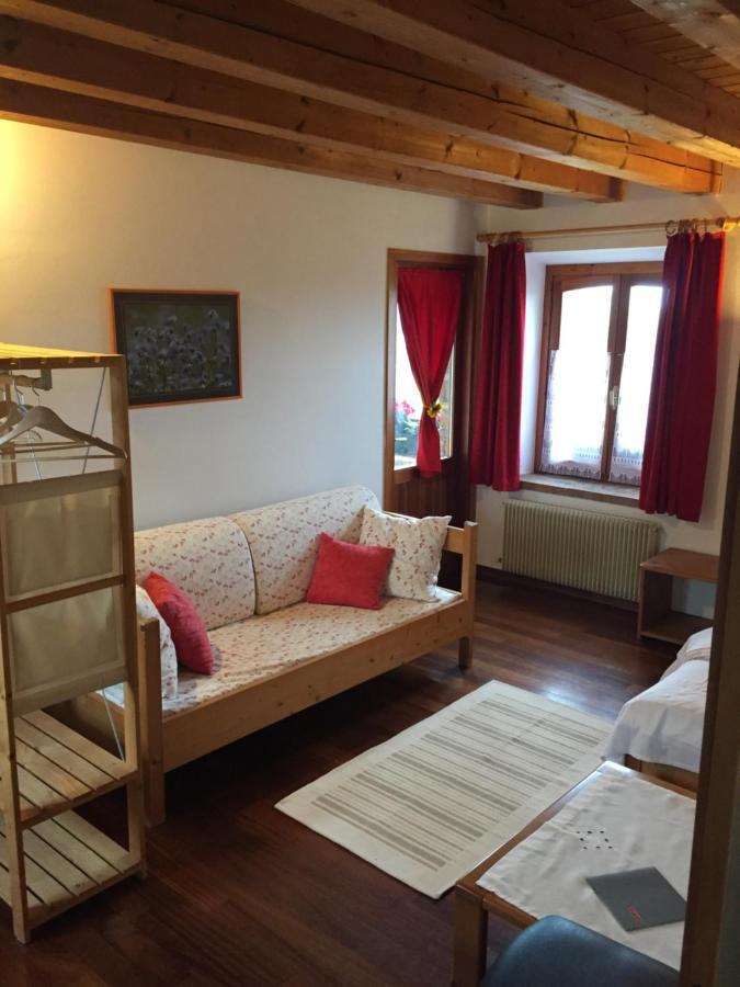 Qui Wolf Udine Hotel Collalto Exterior photo